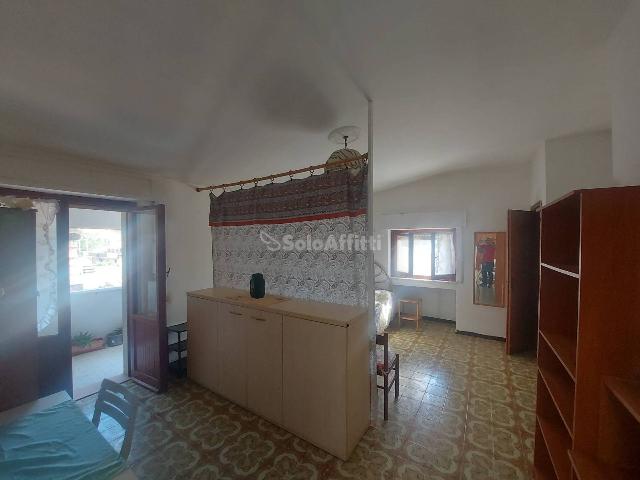 2-room flat in Via Cristoforo Colombo, Ladispoli - Photo 1