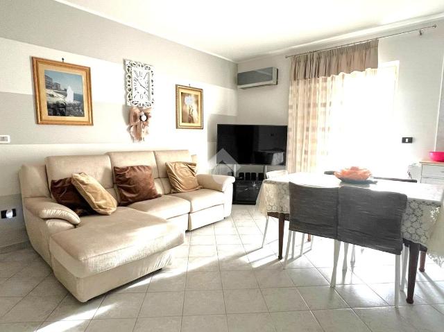 3-room flat in Via Spiniello 93, Acerra - Photo 1