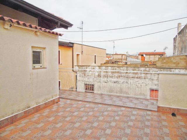 4-room flat in Via Firenze 16, Botricello - Photo 1