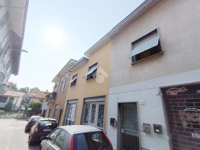 2-room flat in Via Tonale 2, Lentate sul Seveso - Photo 1