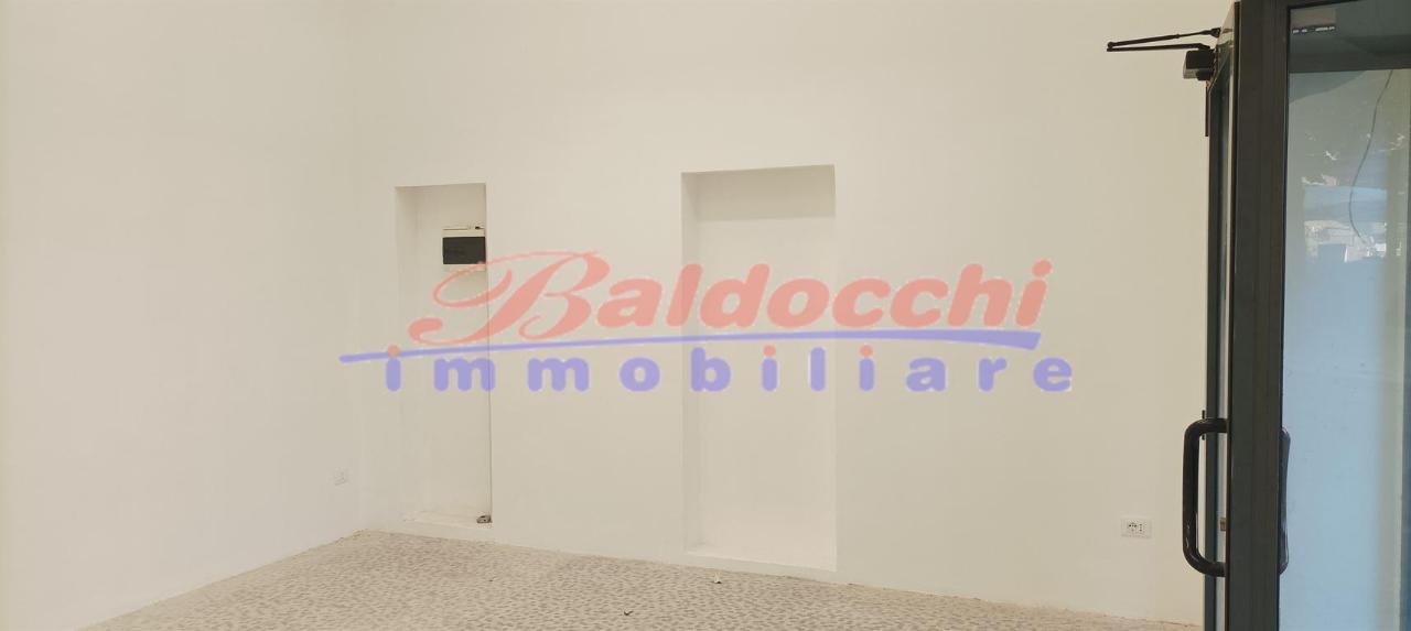 Negozio in , Fano, {3} - Foto 2