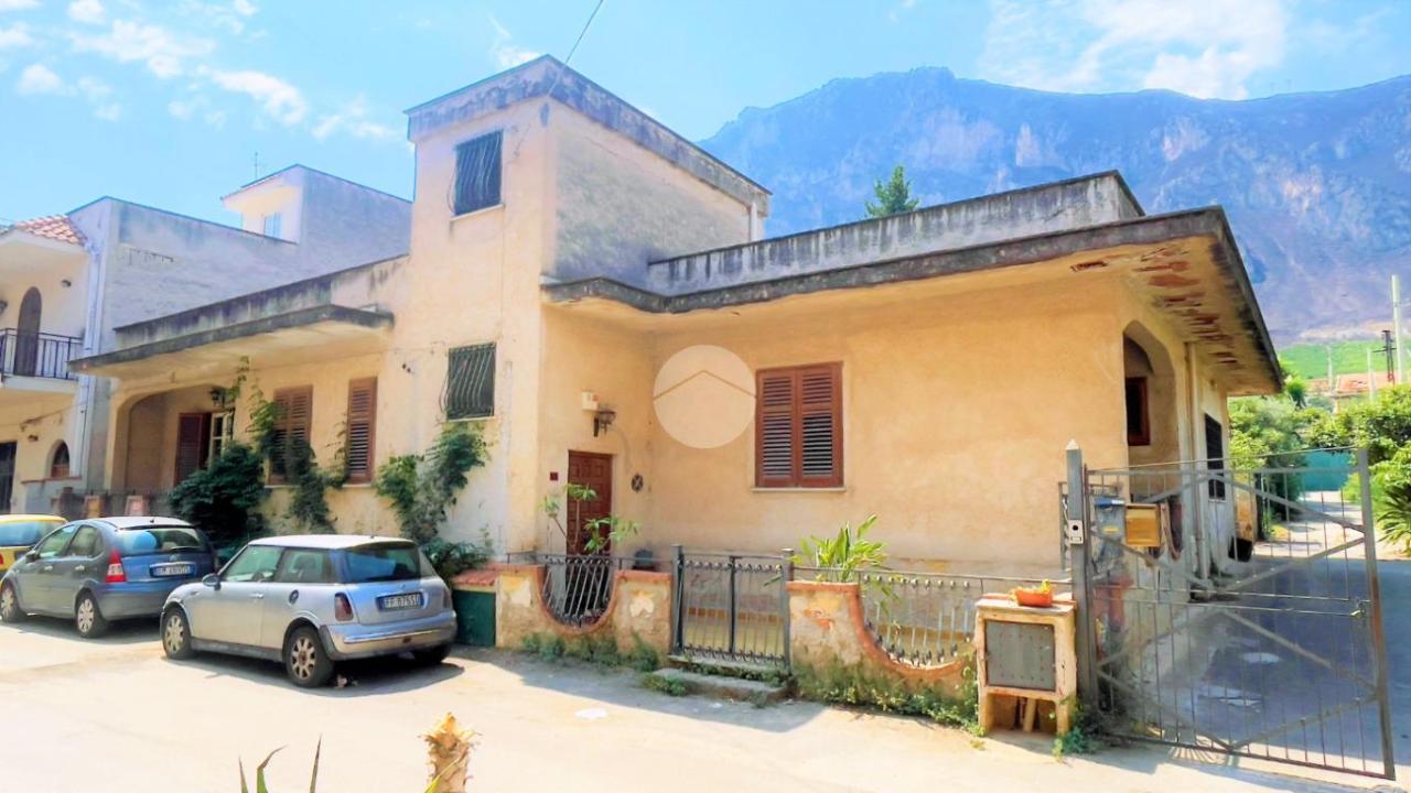 Villa in vendita a Palermo