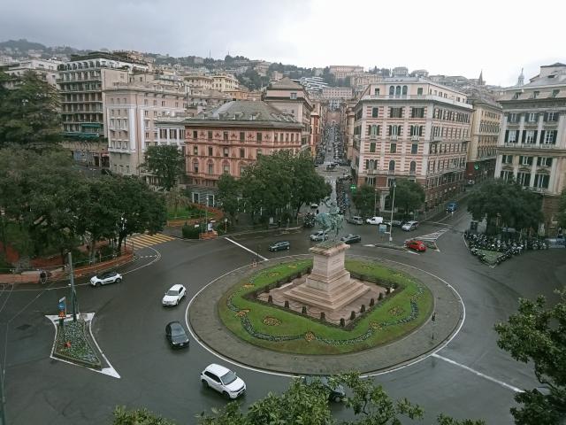 Office in Piazza Corvetto, Genova - Photo 1