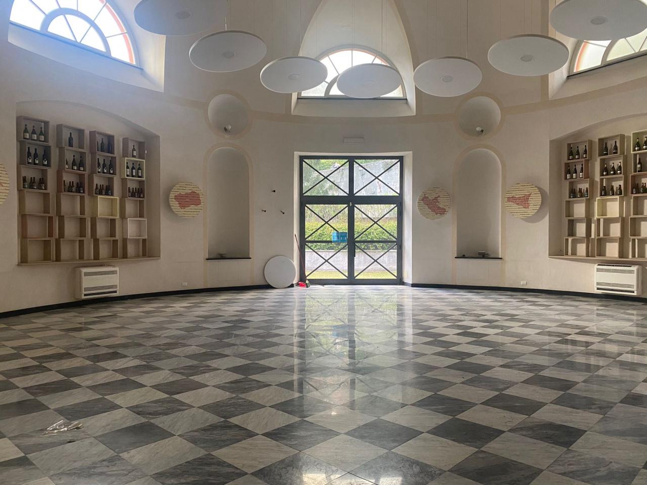 Palazzina commerciale in Via Giordano, Genova, {3} - Foto 2