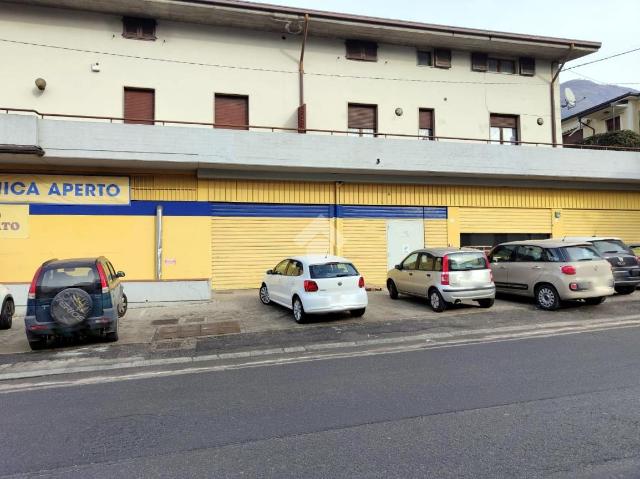 Geschäft in Via Garibaldi 20, Lumezzane - Foto 1