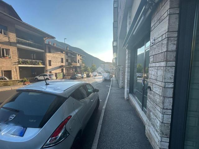 Geschäft in Via a. De Gasperi 135, Lumezzane - Foto 1