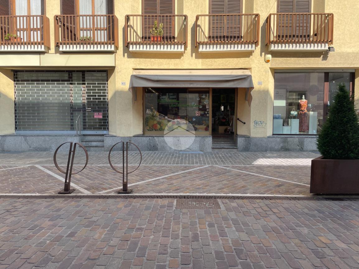 Negozio in Via Roma 58, Magenta, {3} - Foto 1