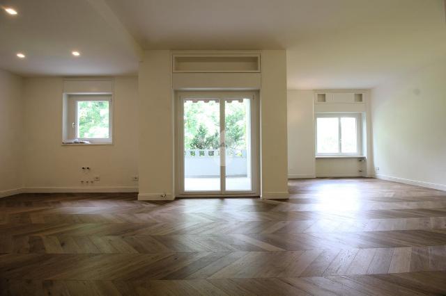 4-room flat in Strada Ottava 25, Segrate - Photo 1