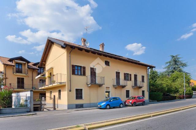 2-room flat in Via Vittorio Veneto 26, Bra - Photo 1