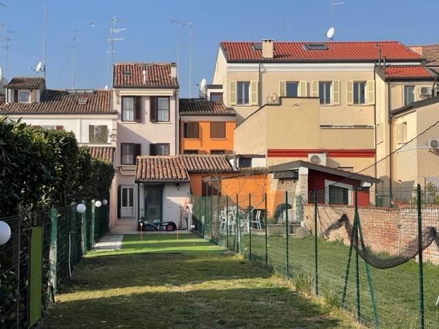 Einfamilienhaus in Guerrieri Gonzaga 32, Mantova - Foto 1