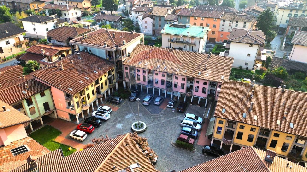 Negozio in Piazza Alpini, Piancogno, {3} - Foto 2