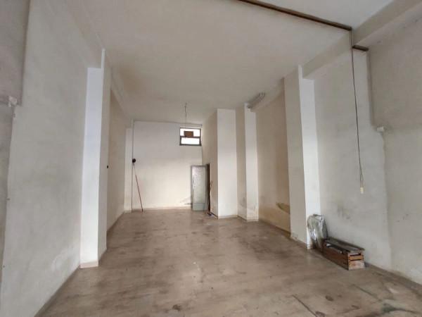 Negozio in , Trani, {3} - Foto 2