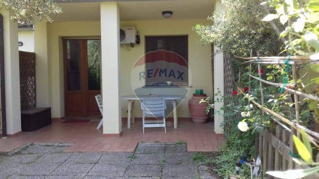 2-room flat, Piombino - Photo 1