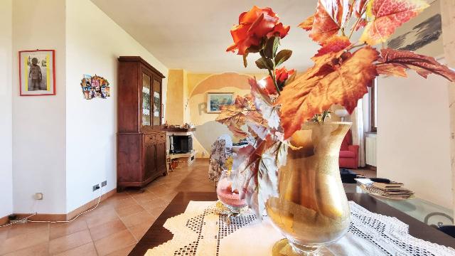 Villa in Via Martiri della Niccioleta 12, Castelnuovo di Val di Cecina - Foto 1