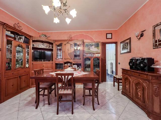 4-room flat in Via Mucrone 3, Vercelli - Photo 1