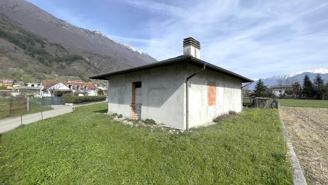 Villa in Via Prati Nuovi, Dubino - Foto 1