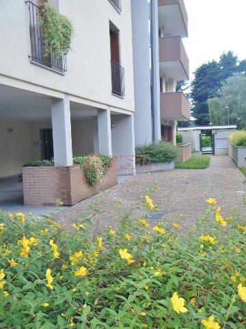 2-room flat in Via Cortisella 20/22, Lecco - Photo 1