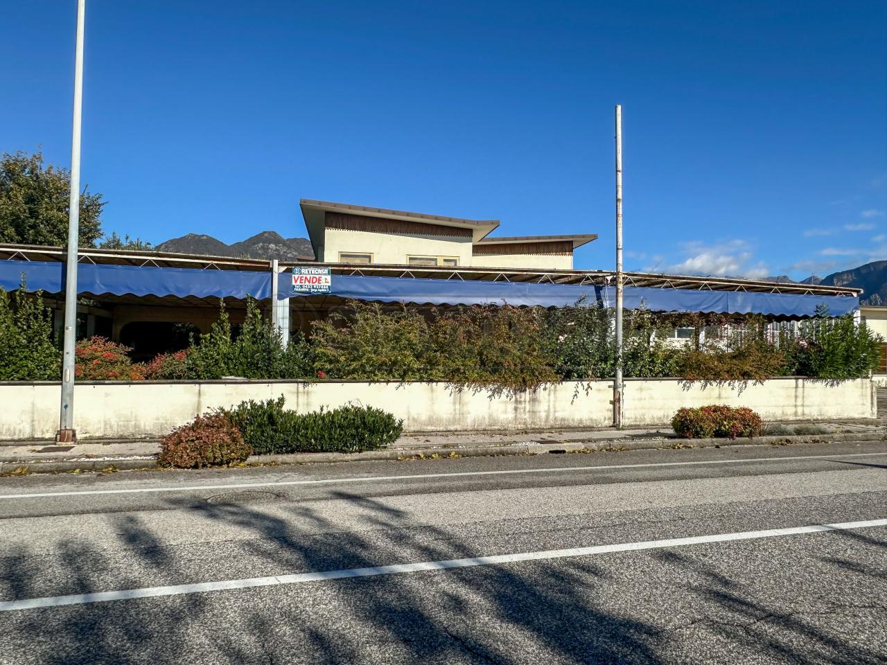 Palazzina commerciale in Via Matteotti 53, Osoppo, {3} - Foto 1