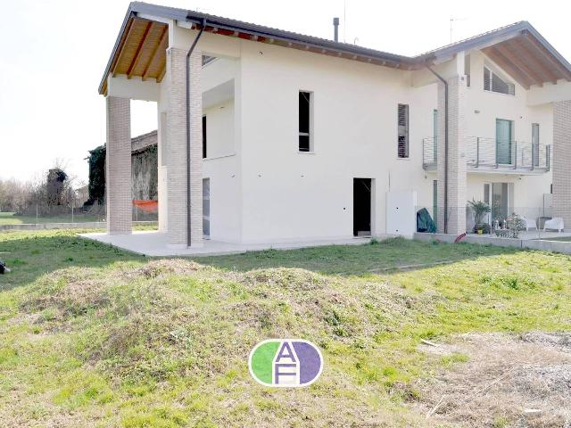 Villa a schiera in Via Scortegara, Mirano - Foto 1