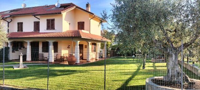 Villa a schiera in Via del Lavoro, , Grosseto - Foto 1