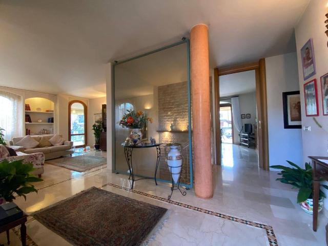 main gallery real estate image