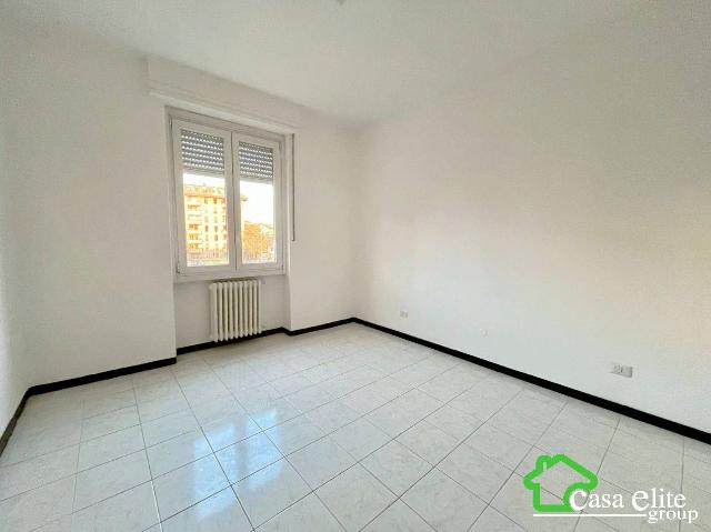 2-room flat in Via delle Begonie, Melegnano - Photo 1