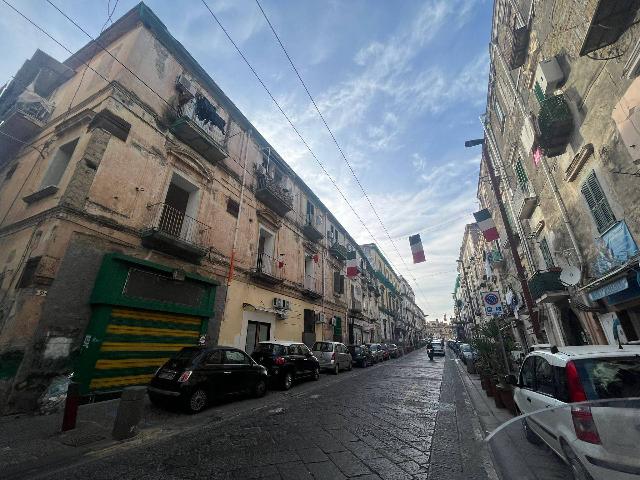 Shop in Corso Resina, Ercolano - Photo 1