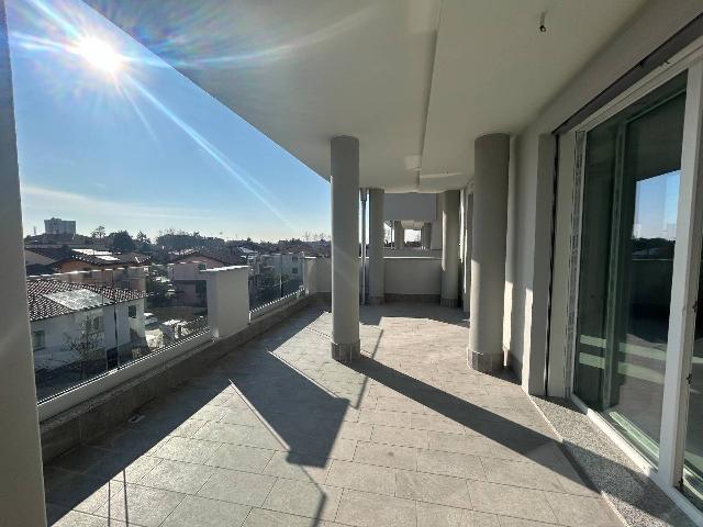 Penthouse in Via Nino Bixio, Inzago - Photo 1