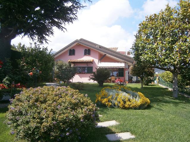 Villa in {3}, - Foto 1