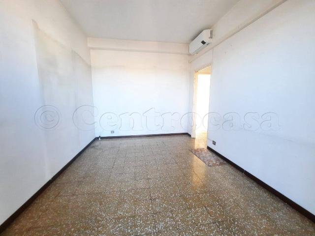 2-room flat in Via Pietro Aretino, Magenta - Photo 1