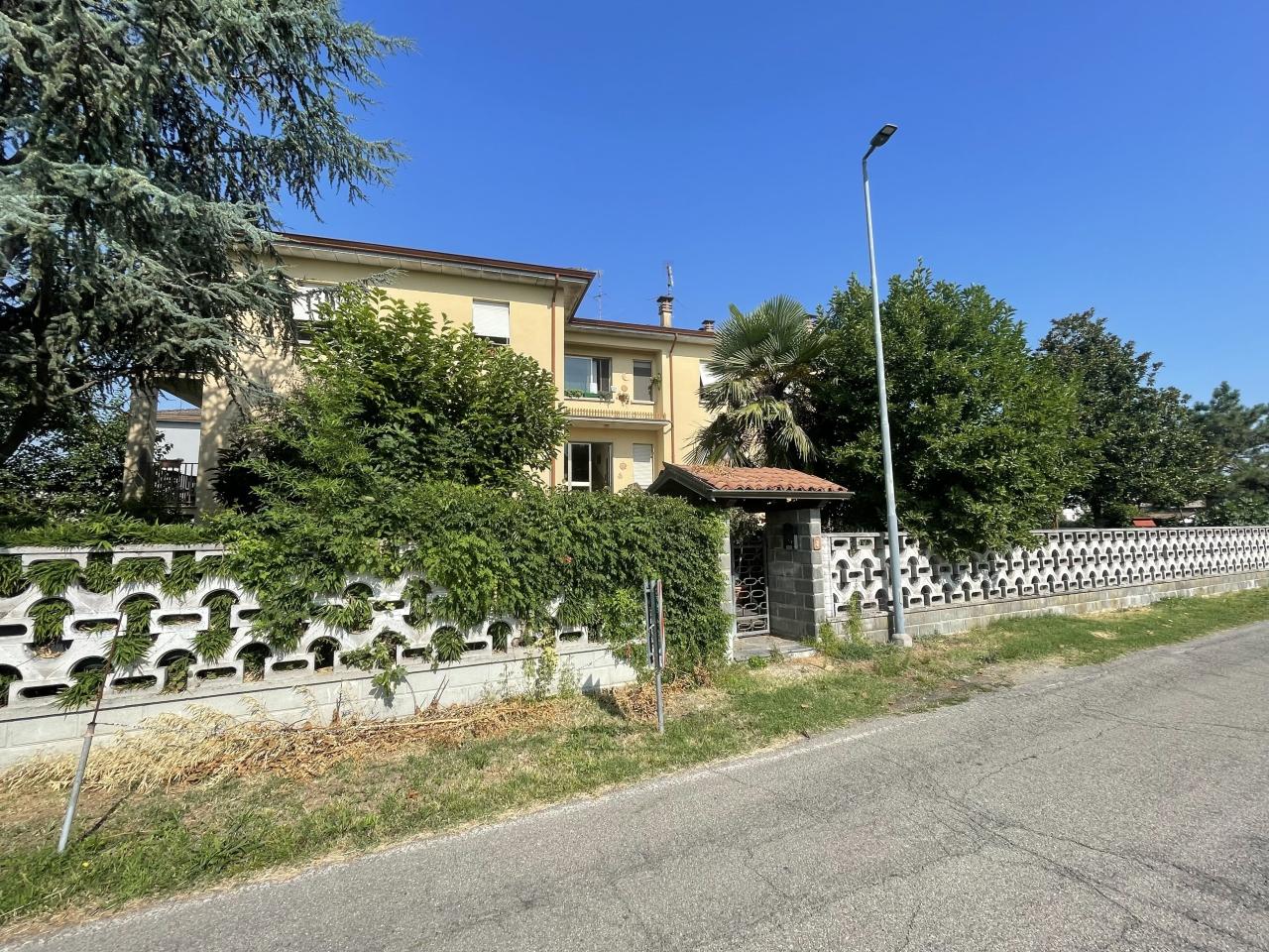 Appartamento in vendita a Polesine Zibello