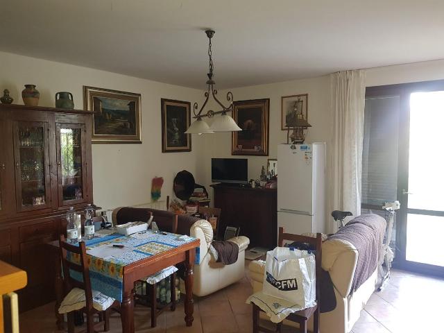 2-room flat, Bientina - Photo 1