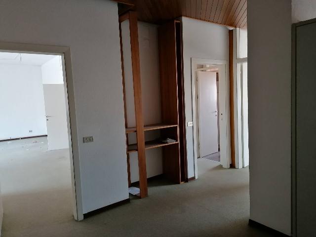 Vierzimmerwohnung in Zona Coop 74, Fano - Foto 1