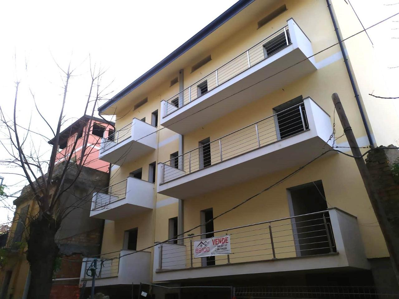 Palazzo in vendita a Reggio Calabria