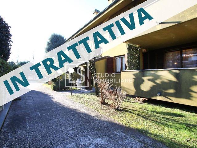 Trilocale in Via Giacomo Leopardi 17, Cuggiono - Foto 1