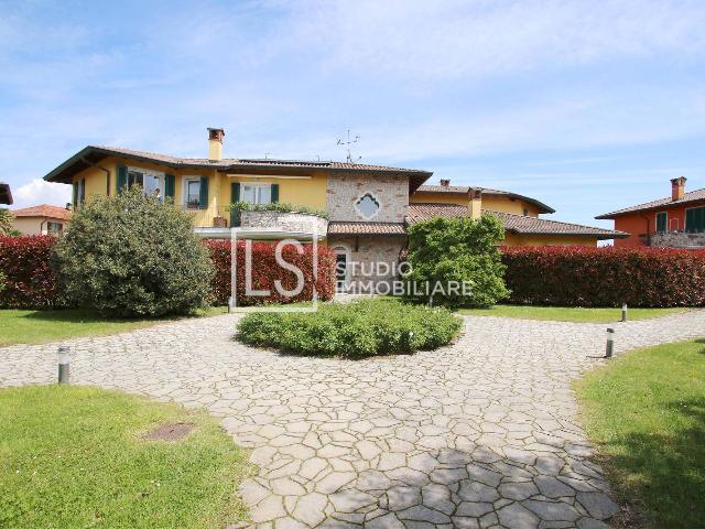 3-room flat in Via Don Angelo Ferrario 14, Cuggiono - Photo 1