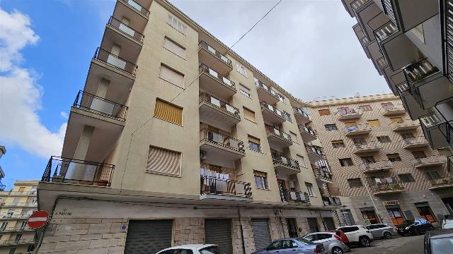 Warehouse in Via Pascoli, Martina Franca - Photo 1