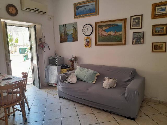 2-room flat in {3}, - Photo 1