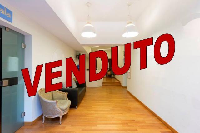 Shared office in Viale Severino Boezio, Milano - Photo 1