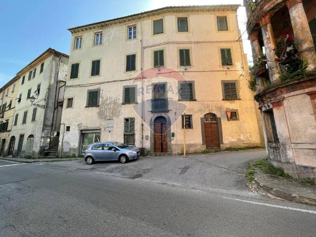 Appartamento in Via della Chiesa Ponte a Serraglio 3, Bagni di Lucca - Foto 1