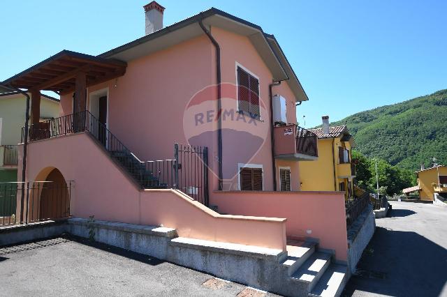 4-room flat, Bagni di Lucca - Photo 1