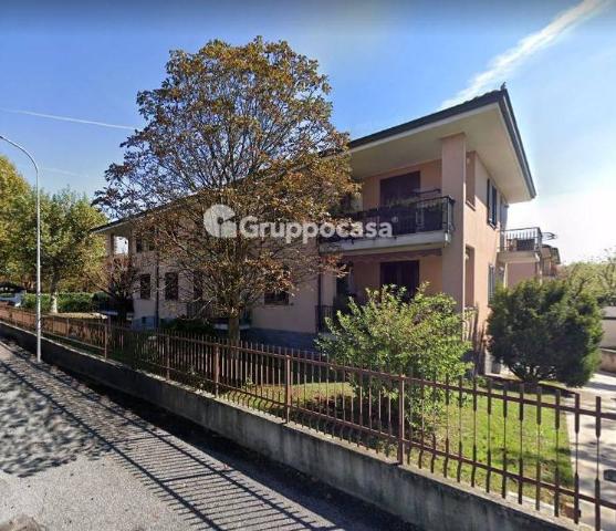 3-room flat in Via Suor Caterina Scanzi 1, Robecco sul Naviglio - Photo 1