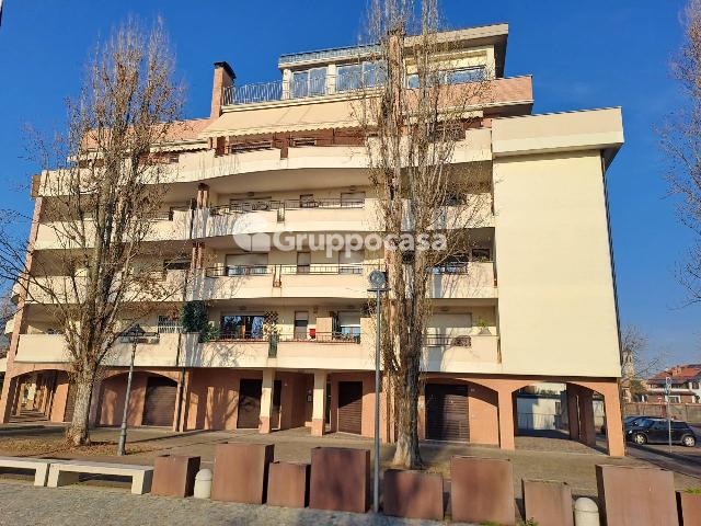 2-room flat in Piazza della Costituzione 6, Santo Stefano Ticino - Photo 1