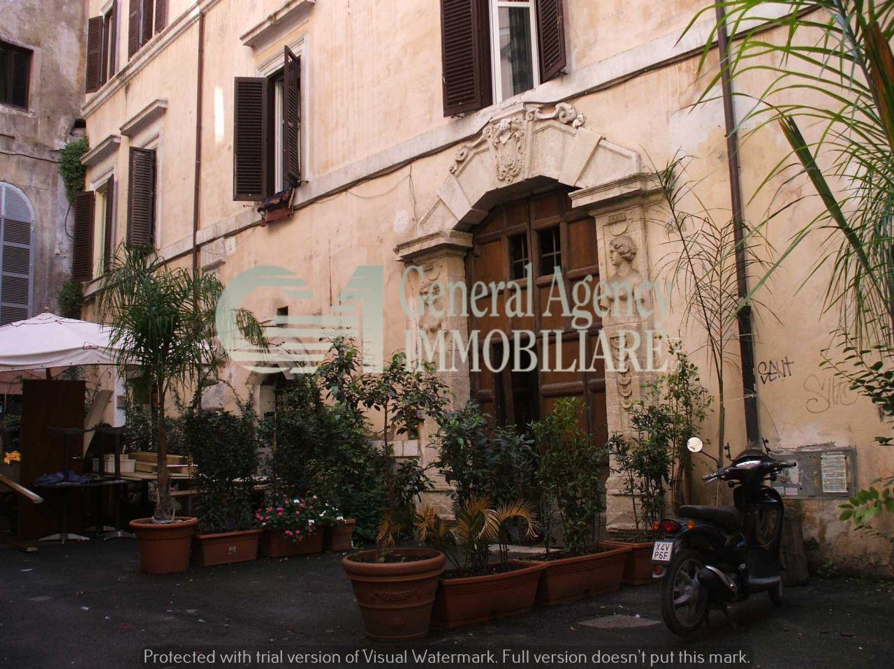 Palazzina commerciale in Via di Pie di Marmo, Roma, {3} - Foto 1