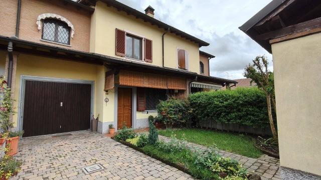 Terraced house, Codogno - Photo 1