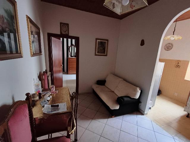 2-room flat in Via Goffredo Mameli, Genzano di Roma - Photo 1