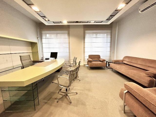 Shared office in Via Santa Sofia, Milano - Photo 1