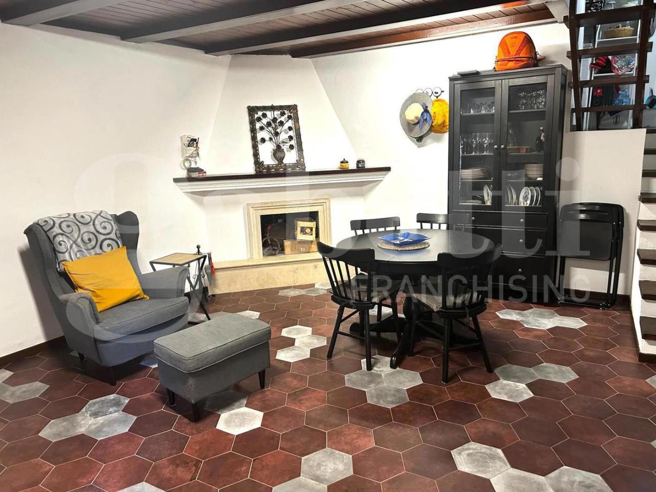 immagine annuncio 1 di 12