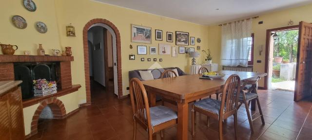 4-room flat in Appartamento Via Po 42, Anguillara Sabazia - Photo 1