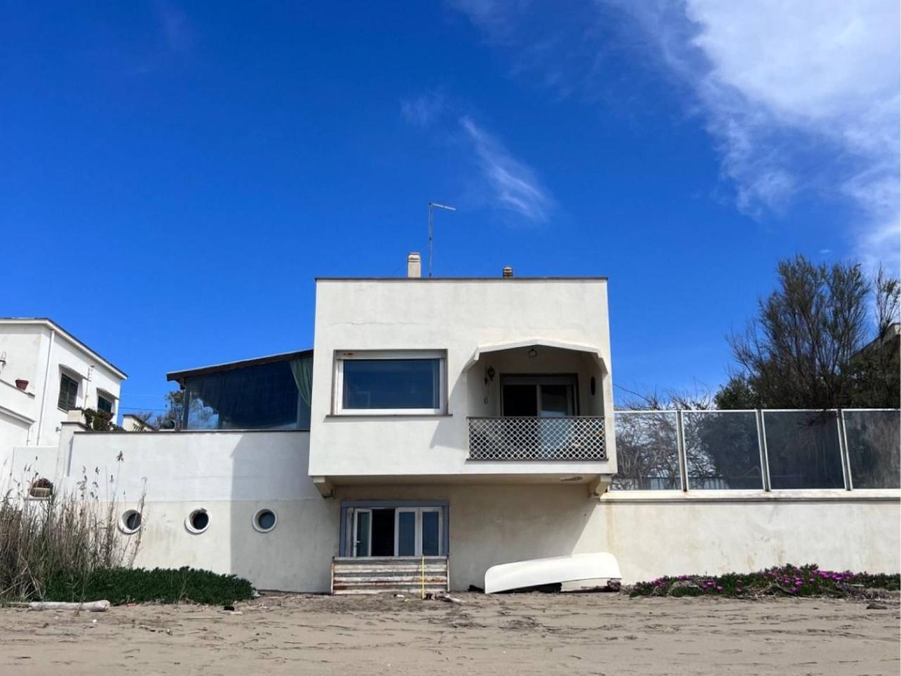 Villa in vendita a Santa Marinella